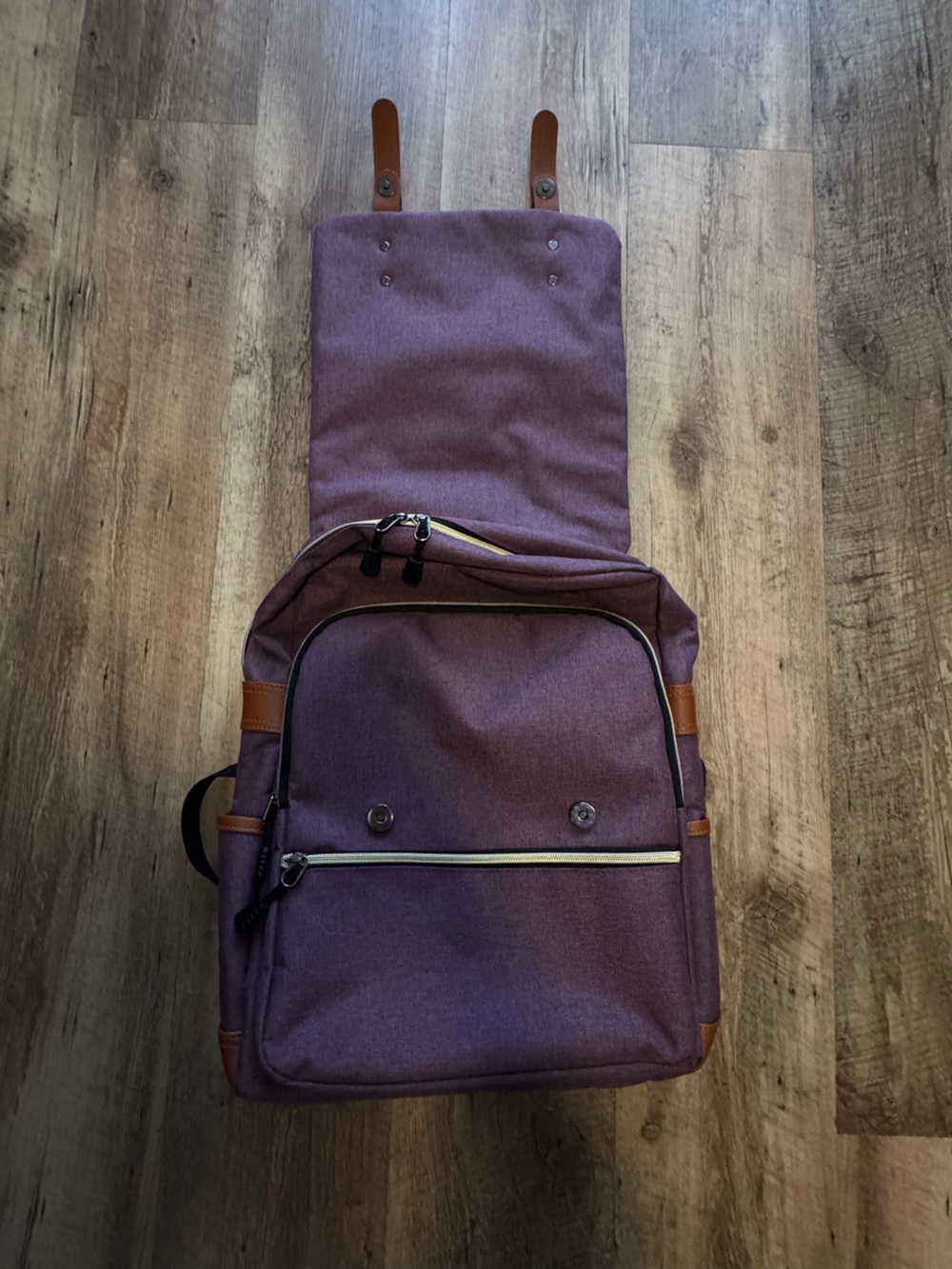 Modoker Canvas Backpack - Picture 3 of 9